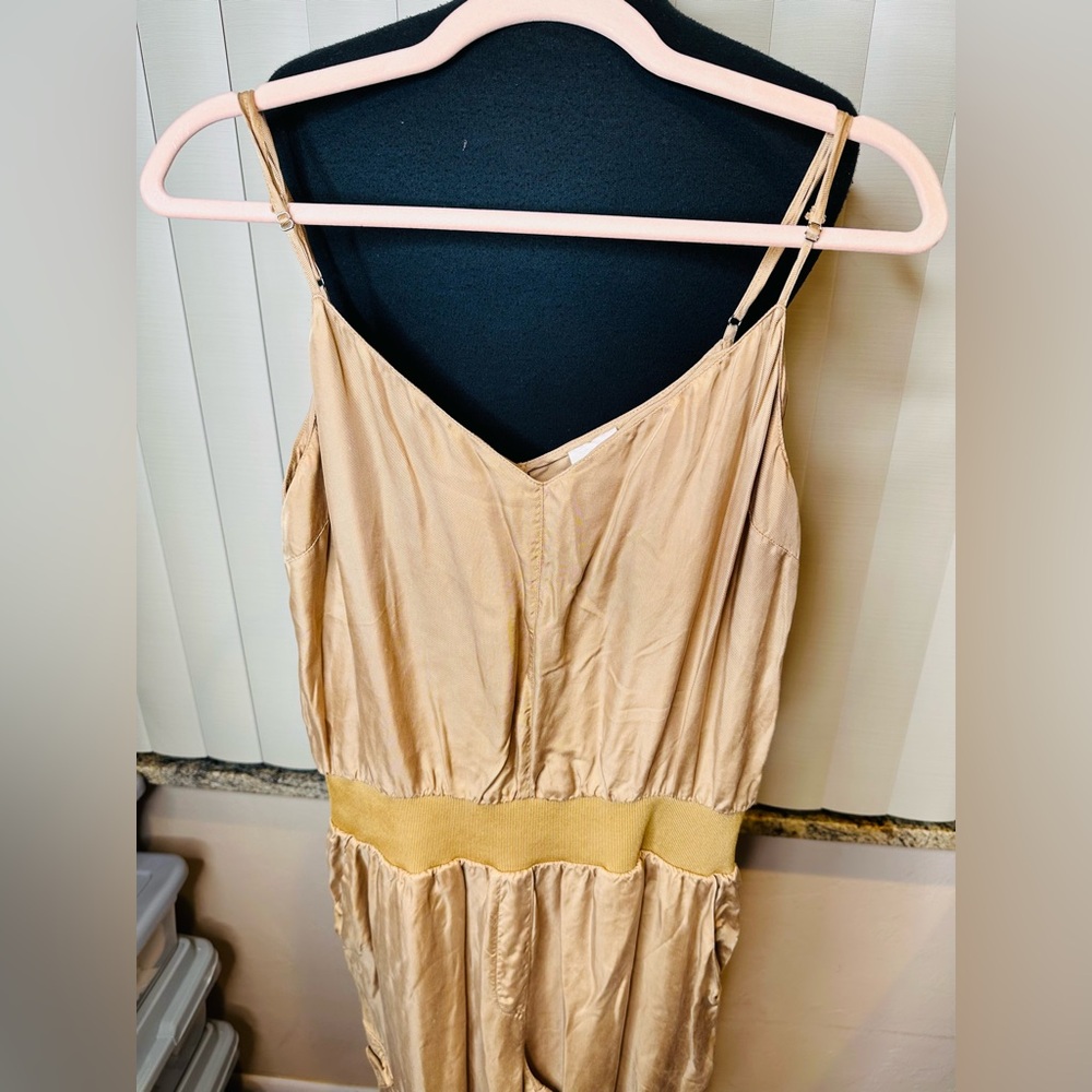 5 a7 Cinq a Sept Beige/ Gold Amia V-neck Jogger Jumpsuit Size Large - Picture 5 of 13
